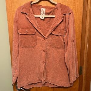 Sadie & Sage button up top